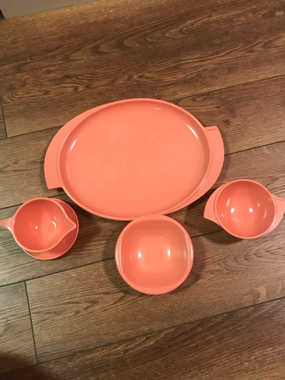 Boonton NJ Pink Speckled Serving Set - Picture 2 of 12